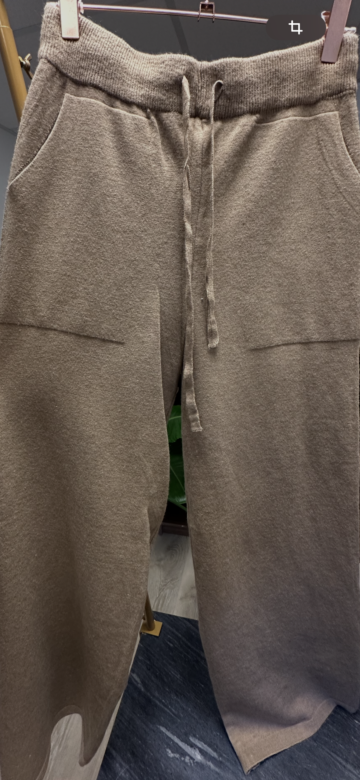 Ensemble Phil Pull et Pantalon camel et blanc TU