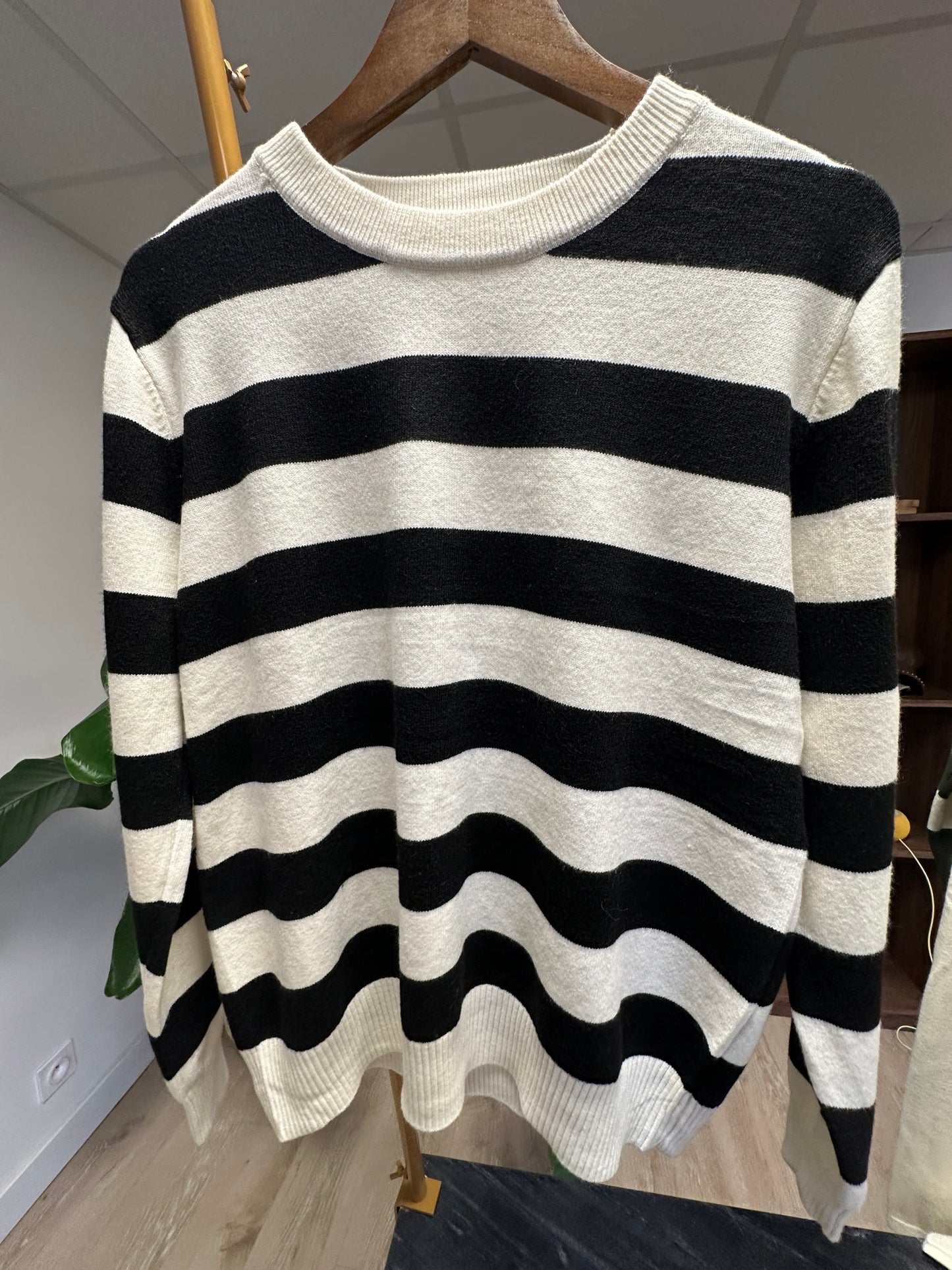 Ensemble Phil Pull et Pantalon blanc et noir TU