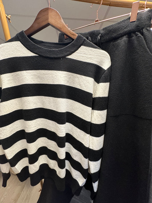 Ensemble Phil Pull et Pantalon noir et blanc  TU